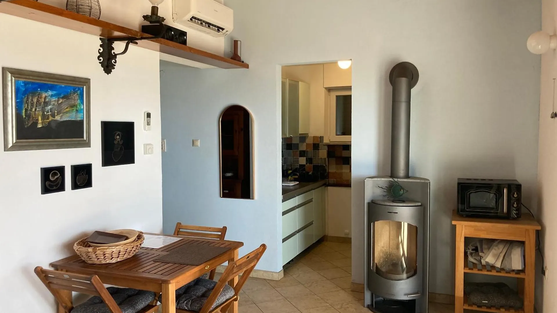 Karigador Beach House Holiday home